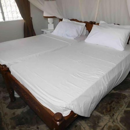 Holiday Home In Malindi Mambrui Buitenkant foto