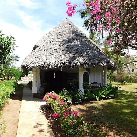 Holiday Home In Malindi Mambrui Buitenkant foto