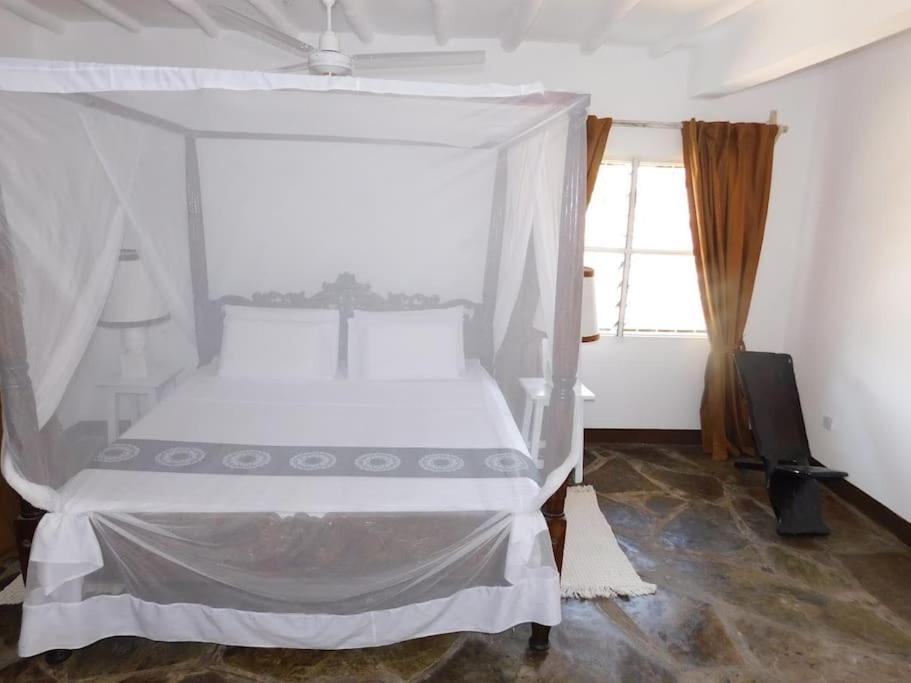 Holiday Home In Malindi Mambrui Buitenkant foto